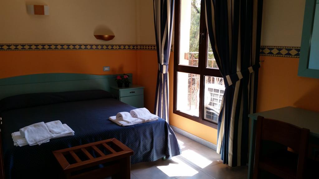 Hotel Costa Antiga SantʼAnna Arresi Dış mekan fotoğraf